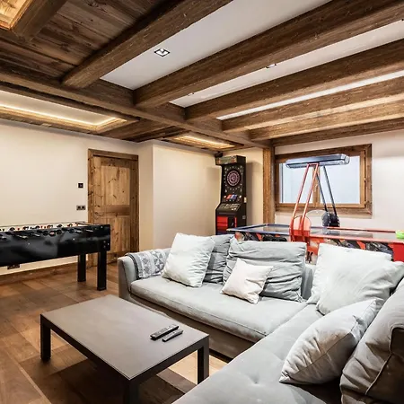 Chalet Orrana Au Coeur De Village Courchevel
